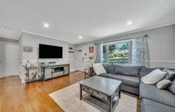 17 Magnolia Lane, Miller Place, NY 11764