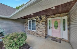 1955 Poplar View Rd, Roanoke, VA 24018