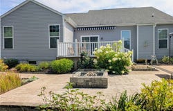 36556 Annie Lane, North Ridgeville, OH 44039