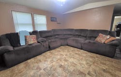 517 FREMONT Street, Kinmundy, IL 62854