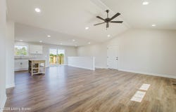 480 Cecil Ave, Cecilia, KY 42724