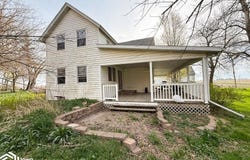 22245 190th St. Holland, IA 50642, Holland, IA 50642