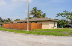 3783 NW 201st Ter, Miami Gardens, FL 33055