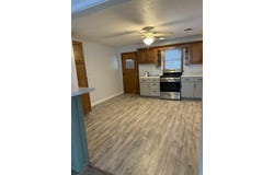 255 E Monroe, Winthrop, IA 50682