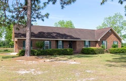 68 Smart Road, Baxley, GA 31513