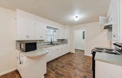 307 W Nelson Street, Bowie, TX 76230