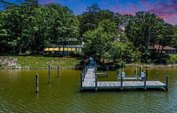 621 Harbor Drive, REEDVILLE, VA 22539
