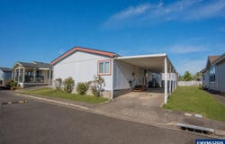 3200 Oak Terrace #21 Dr, Lebanon, OR 97355