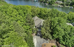 401 Shawnee Place, Loudon, TN 37774