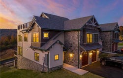 630 Hunter Circle, Pocono Twp, PA 18372