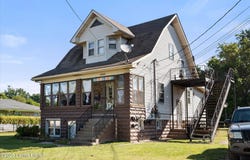 4925 Southside Dr, Louisville, KY 40214