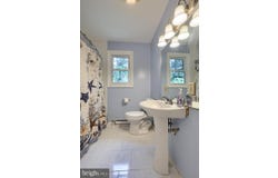 35 LOCUST CIRCLE, ETTERS, PA 17319
