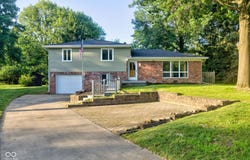 3518 Woodale Road, Indianapolis, IN 46234