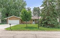 8491 Hillside Trail S, Cottage Grove, MN 55016