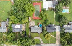 2207 Bashford Manor Ln, Louisville, KY 40218