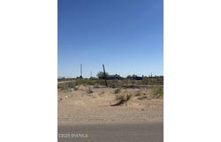 569 Mesilla View, Chaparral, NM 88081