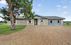 9406 N Highway 77, Burlington, TX 76519