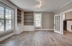 1112 S Garrison Avenue, Carthage, MO 64836