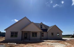 359 Gray, Roopville, GA 30170