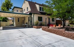1309 Ridgecrest Drive SE, Albuquerque, NM 87108