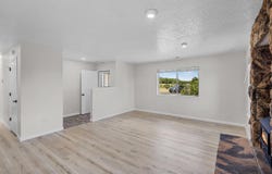 85 MCCALL Loop, Edgewood, NM 87015