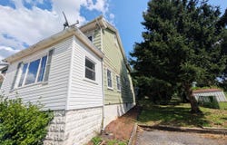 2221 11th Avenue, Altoona, PA 16601