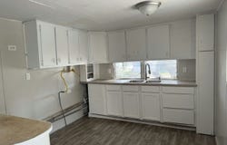 21 Sunset Blvd, Mt Dora, FL 32757