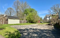 336 Warren Avenue, Niles, OH 44446