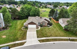 4032 Willow Bay Drive, New Haven, IN 46774