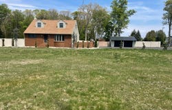 862 JOHNSON Road, SICKLERVILLE, NJ 08081