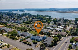 6807 CORREGIDOR Rd, Vancouver, WA 98664