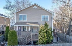 18 Calef Street, Cranston, RI 02920