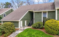 1518 Benjamin Parkway, Greensboro, NC 27408