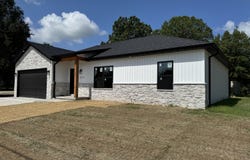 315 S College Avenue, Marionville, MO 65705