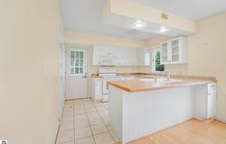 34 Mathison Road, Traverse City, MI 49686