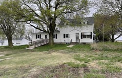 477 Hwy 77, Hooper, NE 68031