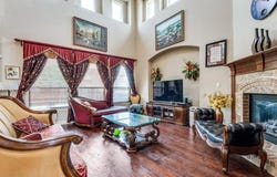 111 San Bernard Drive, Irving, TX 75039
