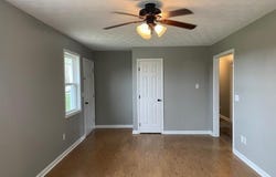 140 Highview Ln, Springfield, KY 40069