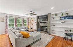 1753 Walters Way, St Charles, MO 63303