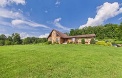 826 Yates Crossing, Milton, WV 25541