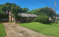 51 Forrestwood Drive, Millbrook, AL 36054
