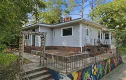 2503 E 5th Street, Greenville, NC 27858