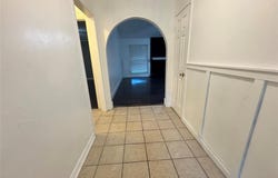 515 Lynnewood Avenue, Burleson, TX 76028