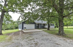 778 E Dade 52, Greenfield, MO 65661