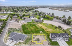 45 & 46 Lakeside Loop, Burley, ID 83318