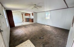 1600 DICKINSON AVE, DICKINSON, TX 77539