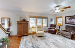 14 SIOUX VALLEY DR, Cherokee, IA 51012