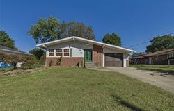 2125 Saint Michael Court S, Highland, IL 62249