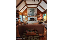1446 Ridge Road, Yazoo City, MS 39194