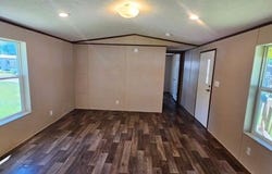 42 ROSE LN, SAINT ALBANS, WV 25177